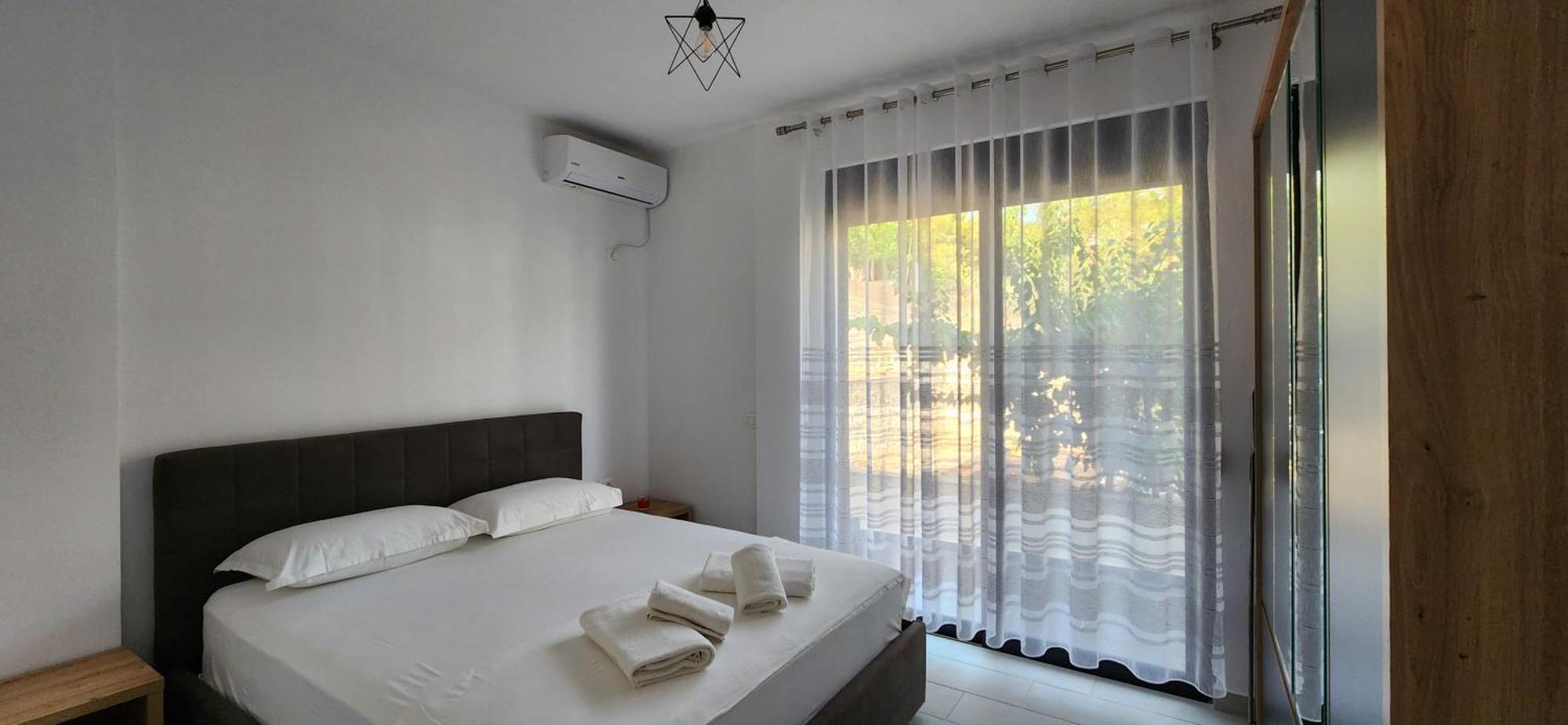 Duka Apartments Саранде Екстериор снимка
